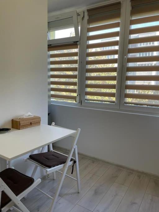 Apartamento Mav Bucarest Exterior foto