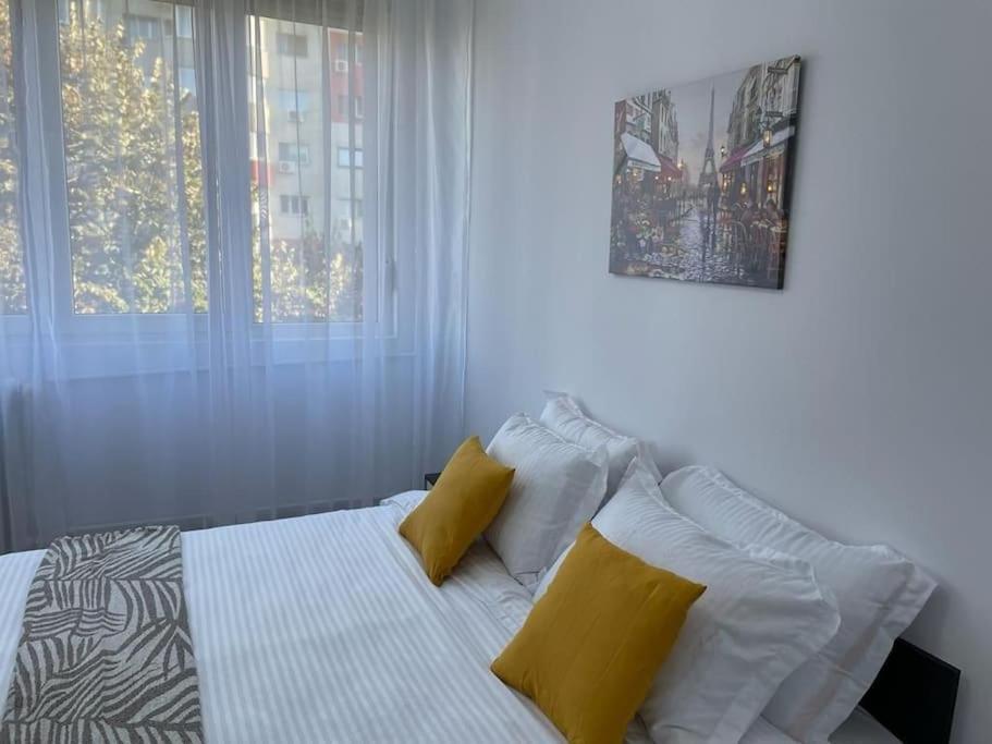Apartamento Mav Bucarest Exterior foto